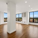 5 W Mendenhall Street