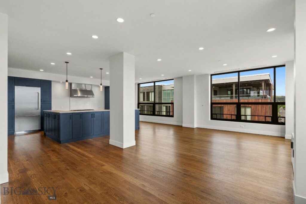 5 W Mendenhall Street