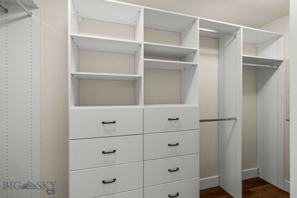 5 W Mendenhall Street