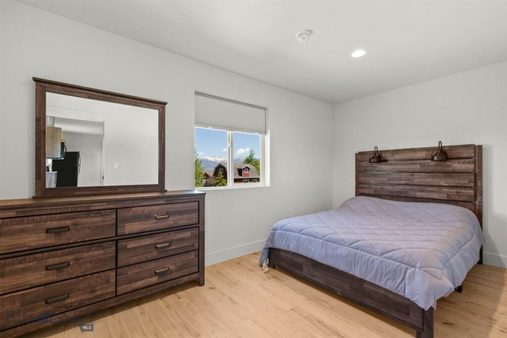 Bozeman MT 59718 - 24