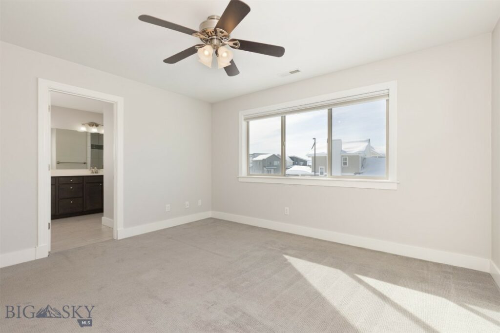 500 Westgate