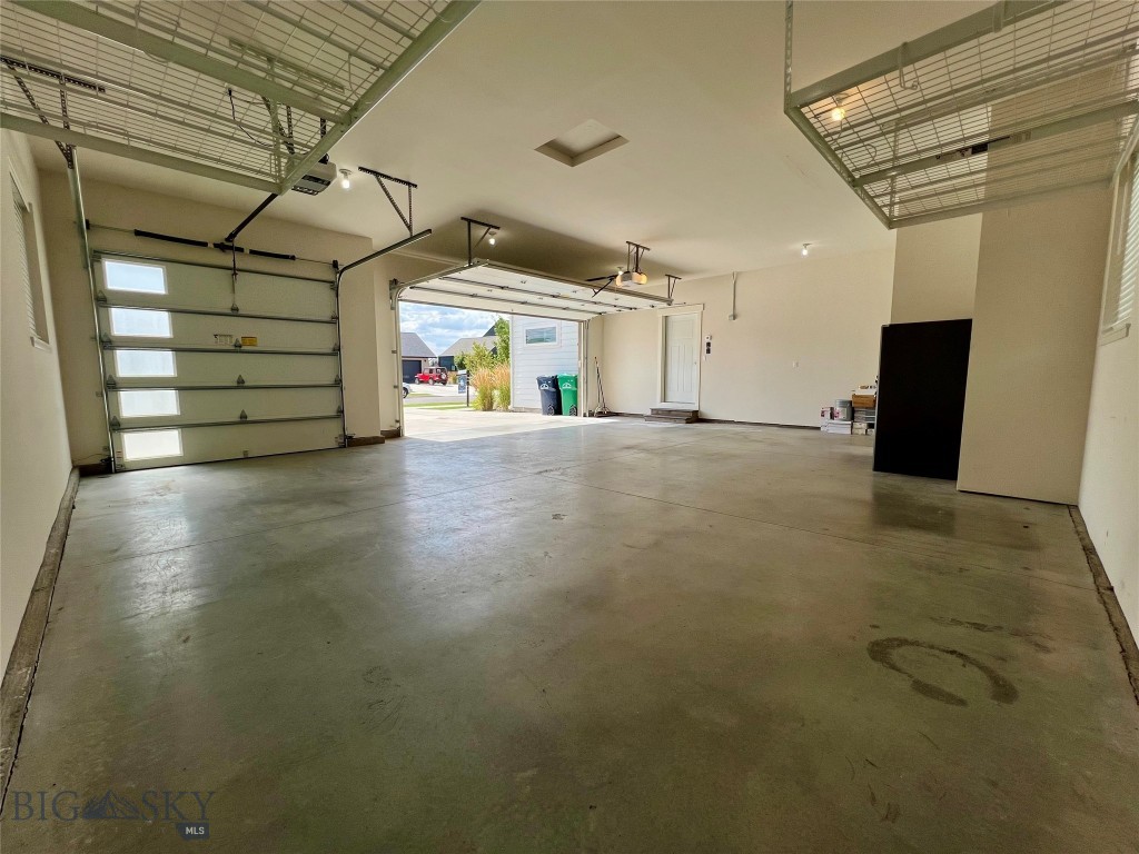 505 E Granite