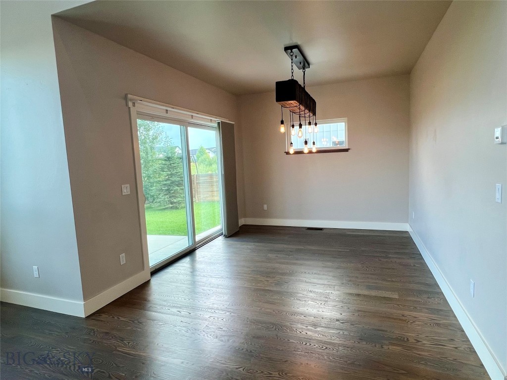 505 E Granite