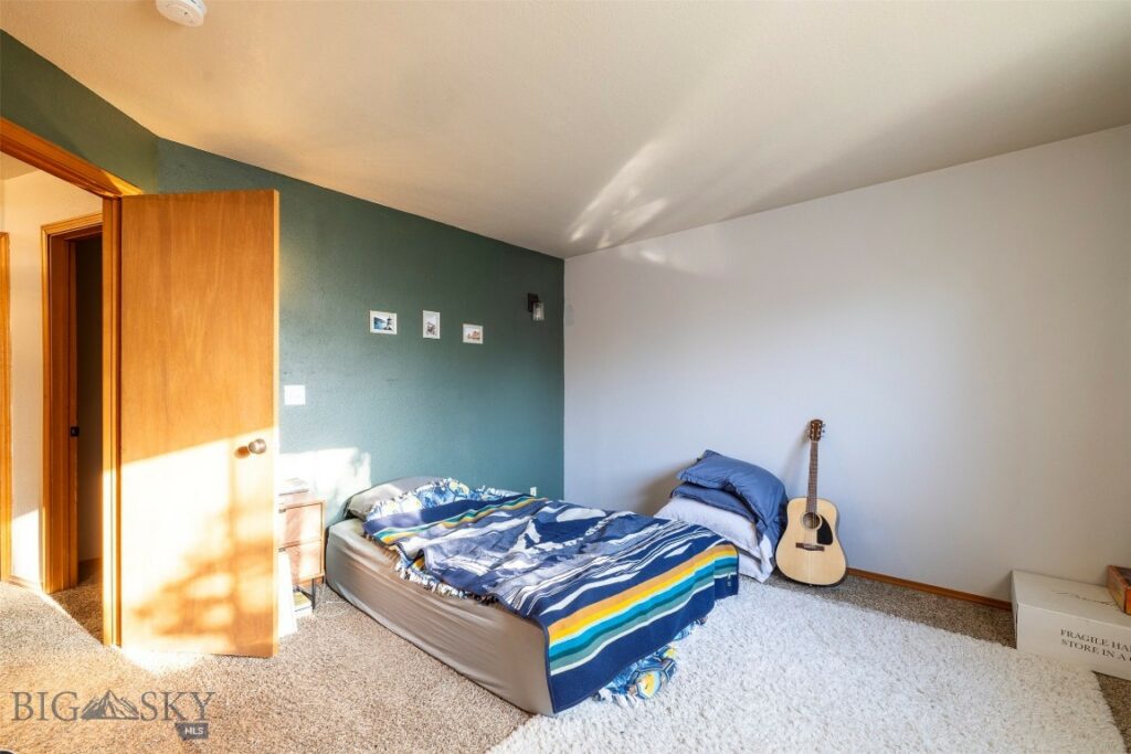506 W Central