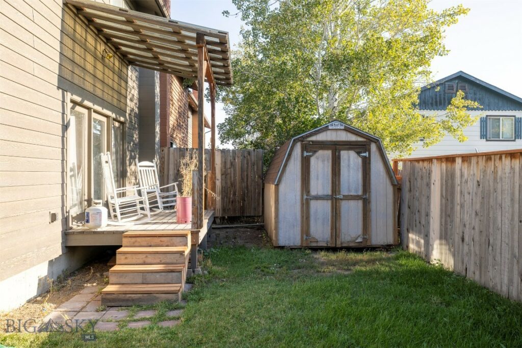 506 W Central