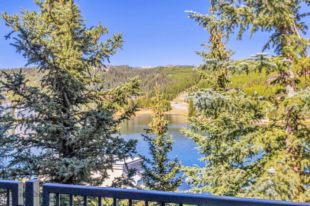 Big Sky MT 58716 - 25