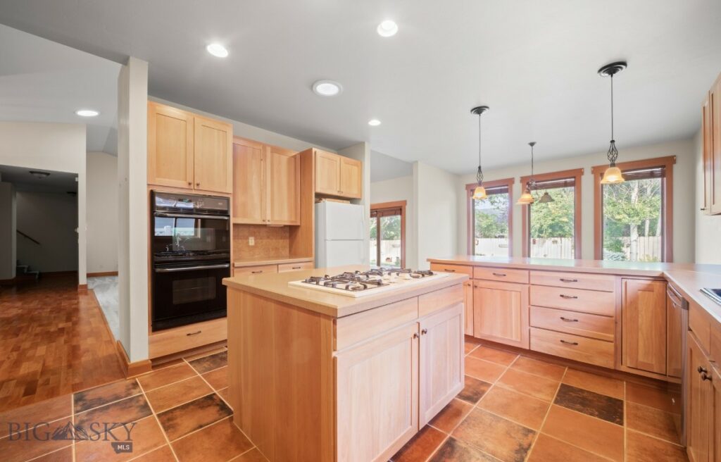 510 N 23rd