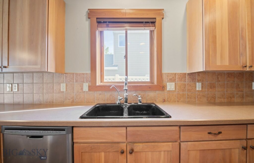 510 N 23rd