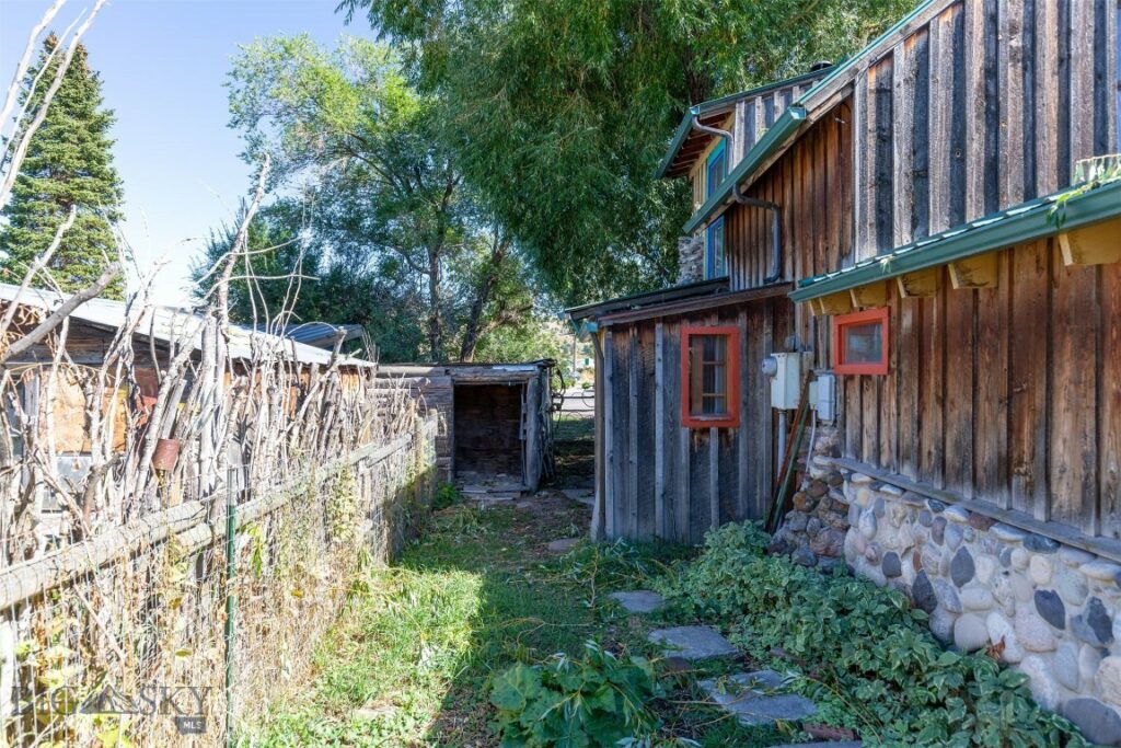 Bozeman MT 59715 - 22