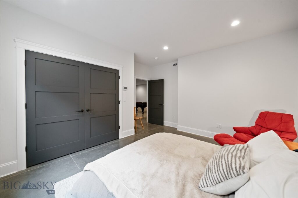 Bozeman MT 59715 - 18