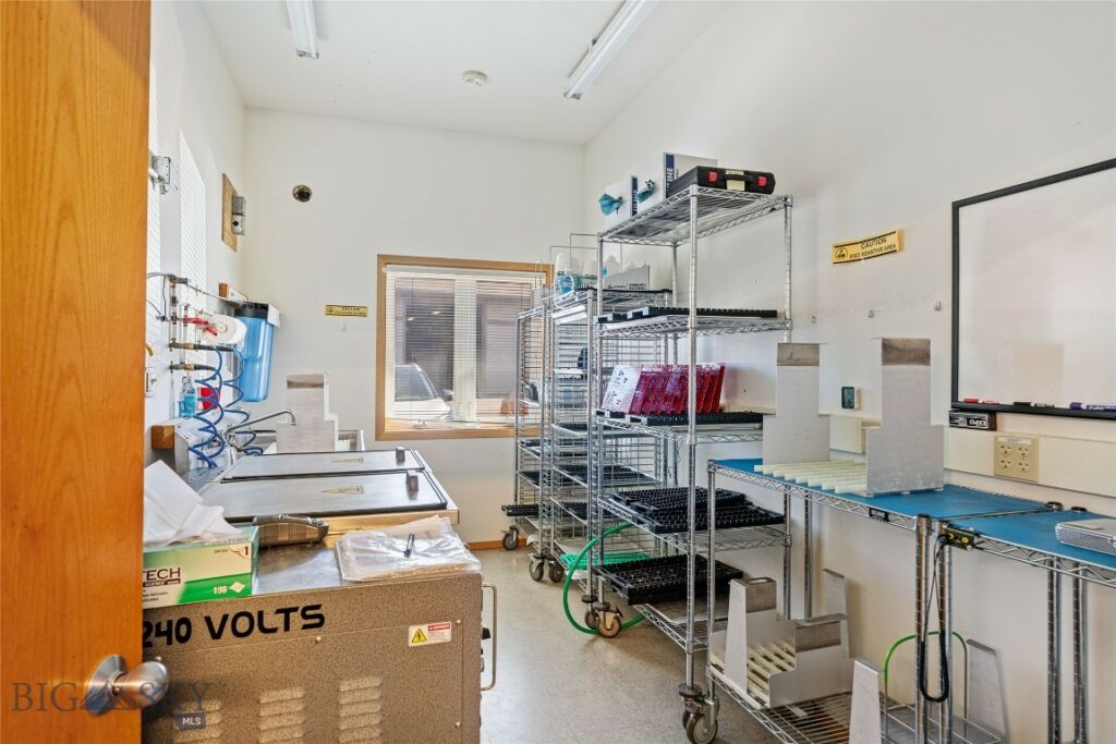 51/61 Evergreen Drive