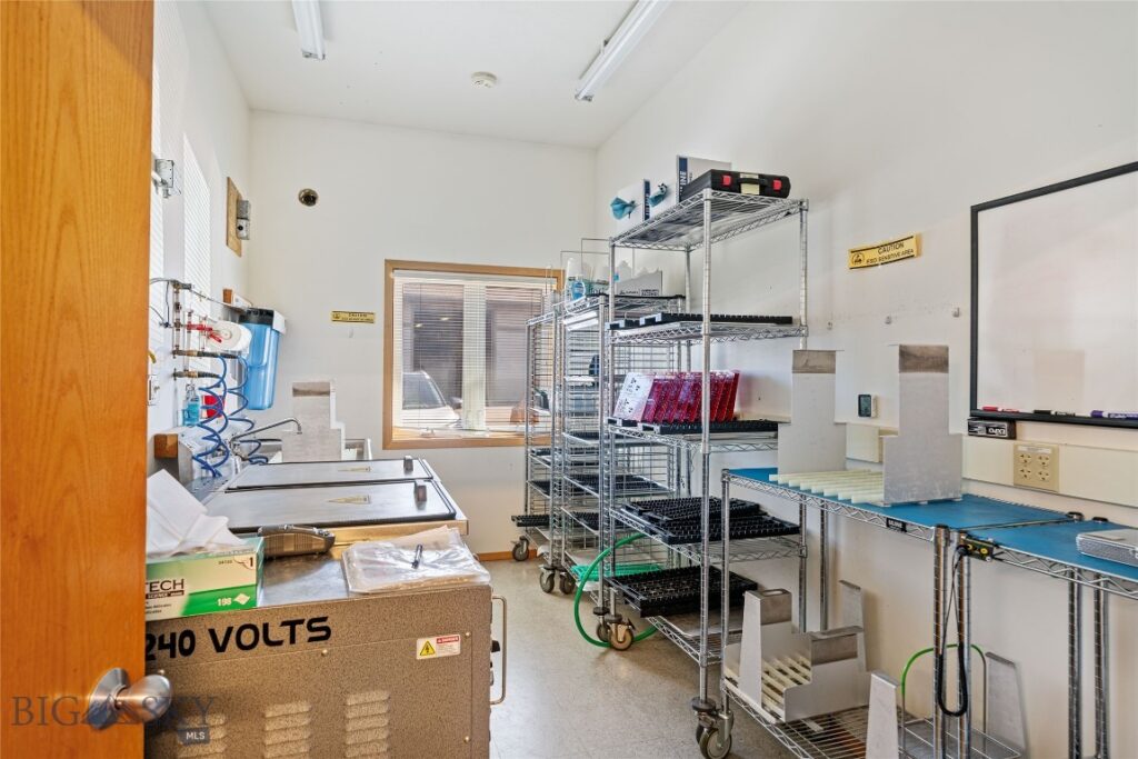 51/61 Evergreen Drive