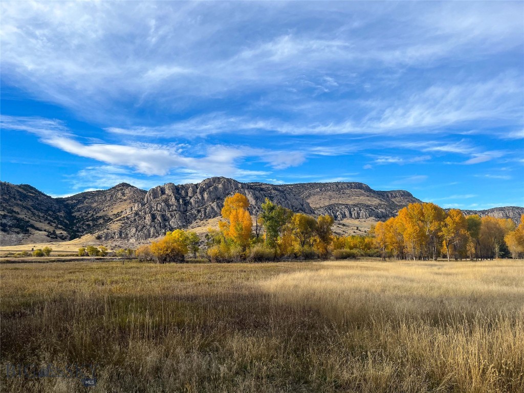 5191 Old Yellowstone Trail