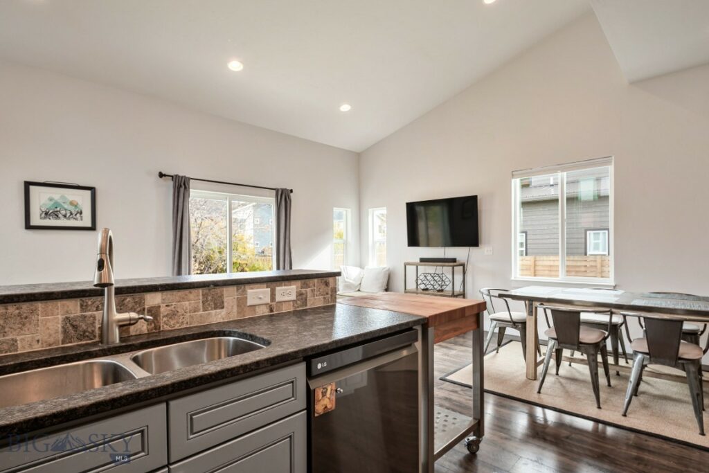 Bozeman MT 59718 - 8