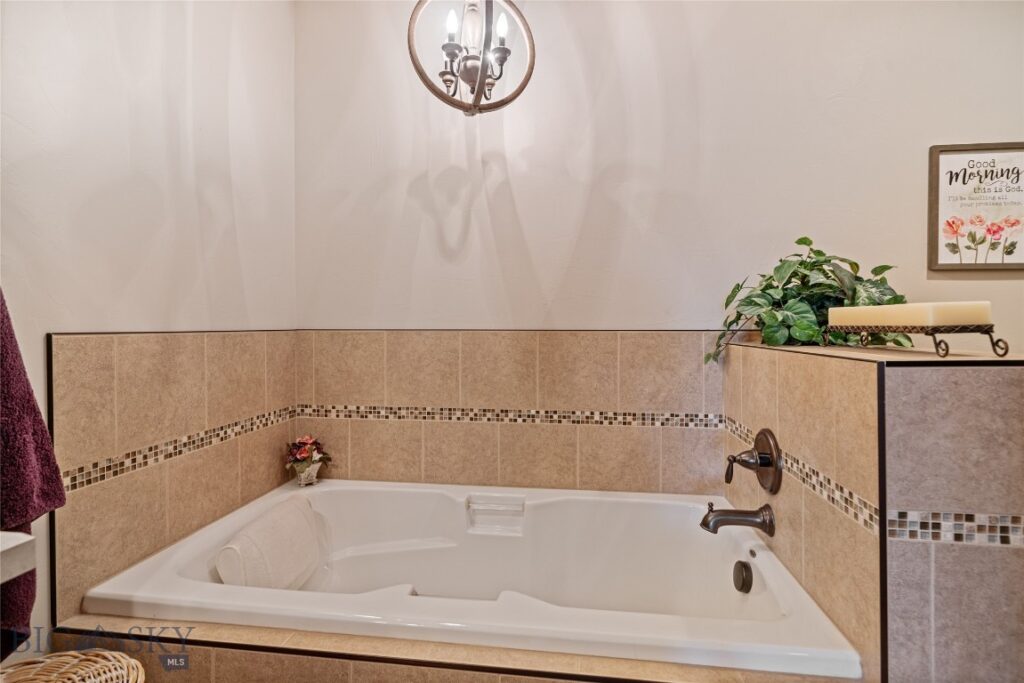 Bozeman MT 59715 - 14