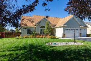 53 Walking Horse Way, Belgrade MT 59714