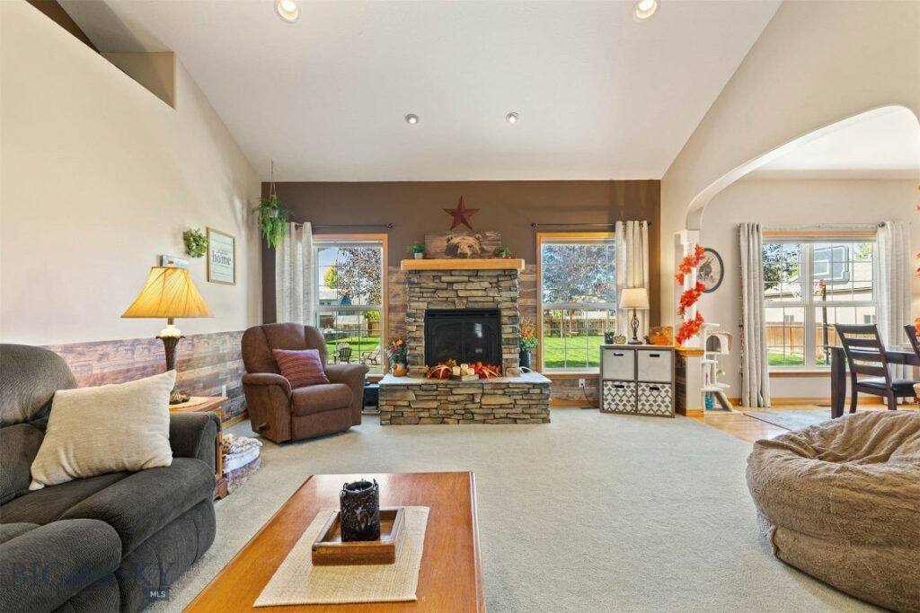 53 Walking Horse Way