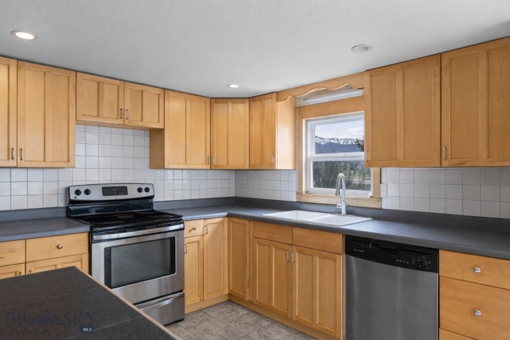 Belgrade MT 59714 - 6