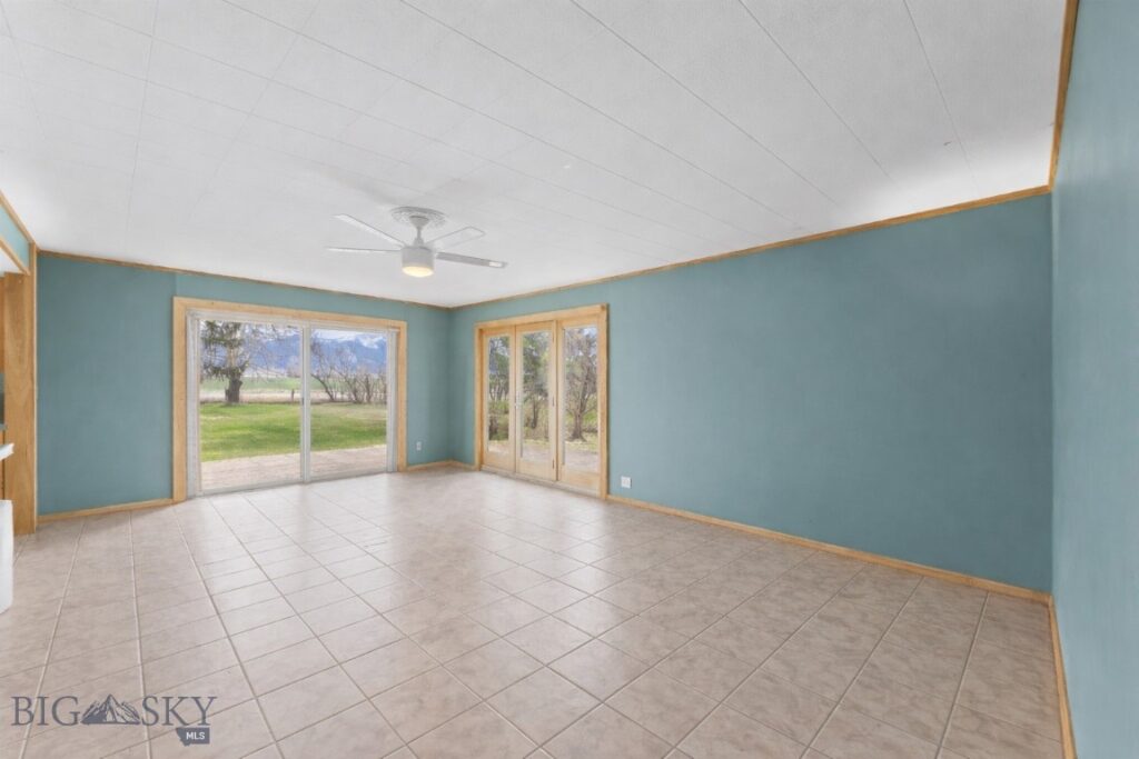 5321 E Gallatin