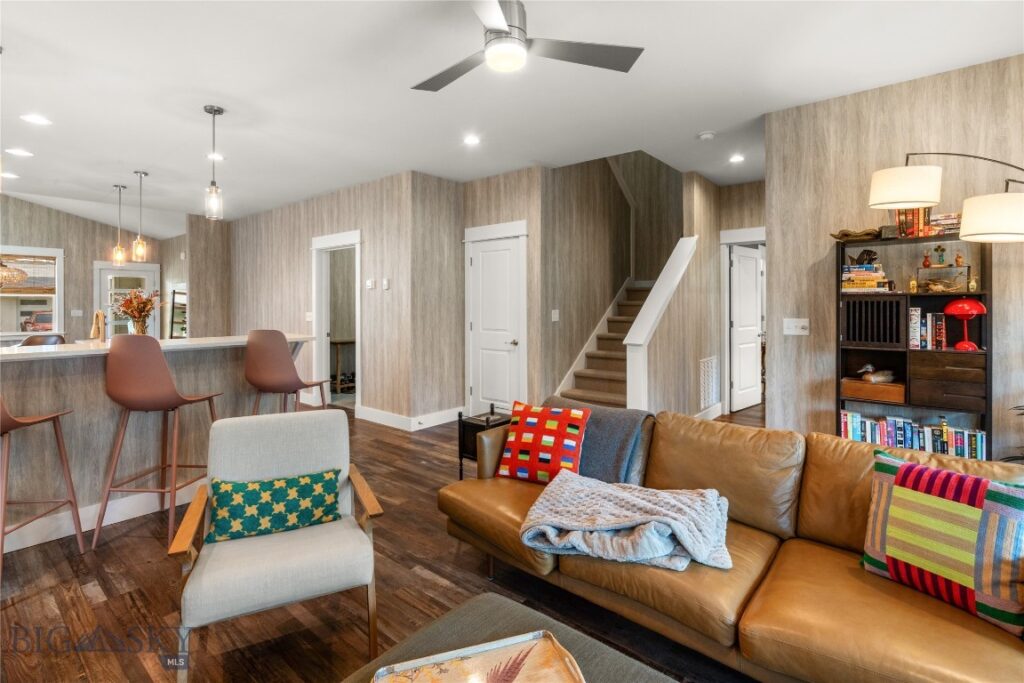 5422 Vahl Way