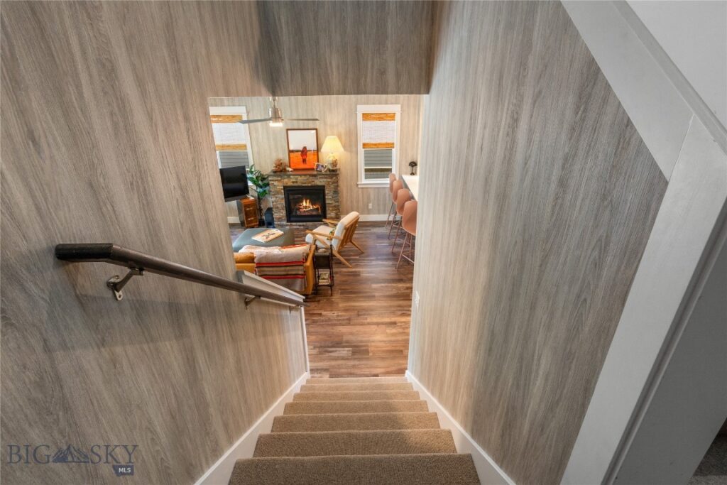 5422 Vahl Way