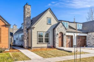 5442 Annie St, Bozeman MT 59718