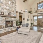 555 Glory Lane