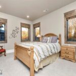 555 Glory Lane