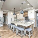 555 Glory Lane