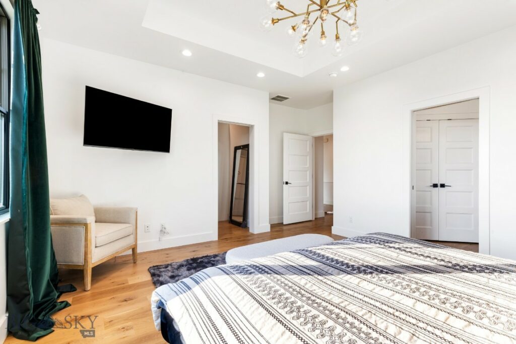 557 St Andrews