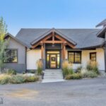 557 St Andrews