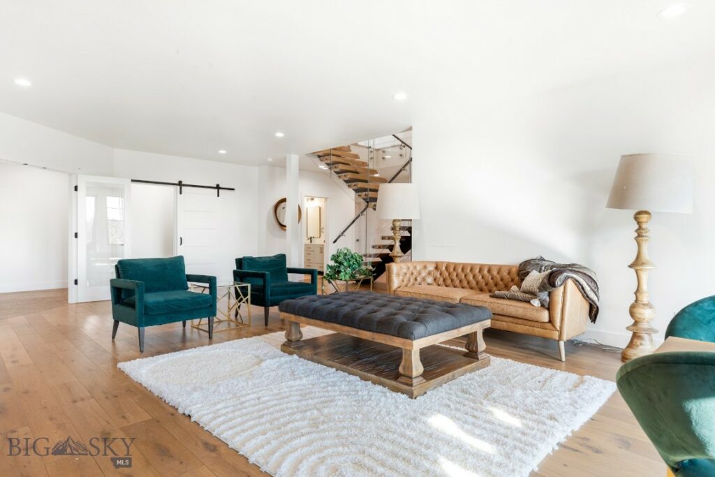557 St Andrews