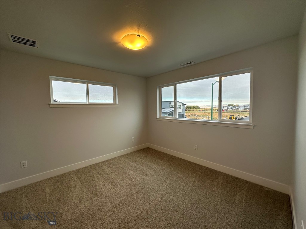 5611 Sandpiper
