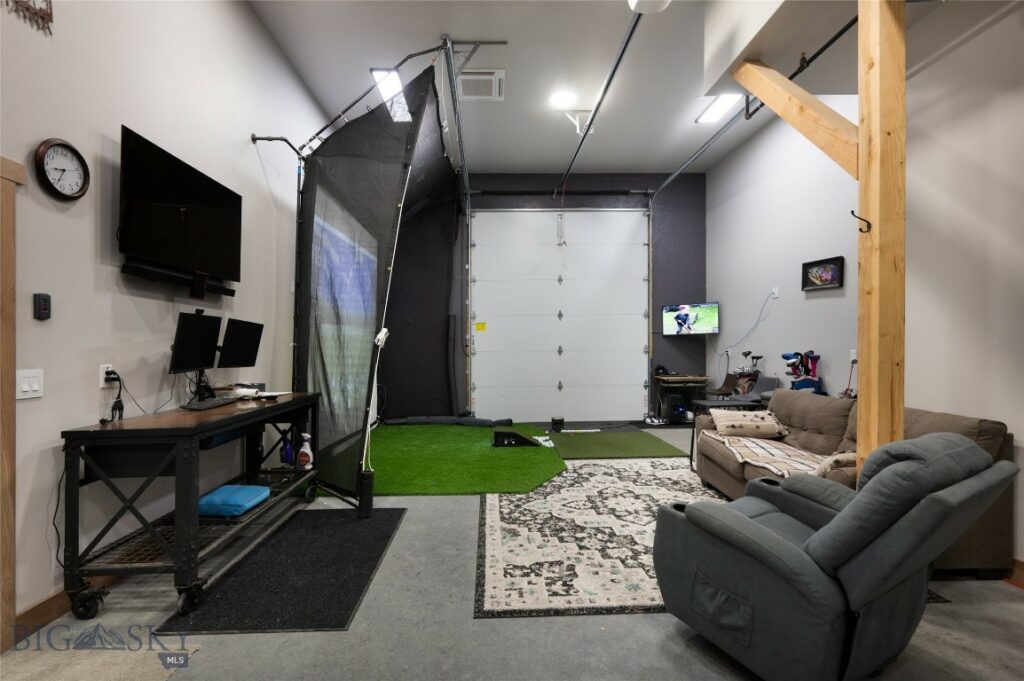 Belgrade MT 59714 - 25