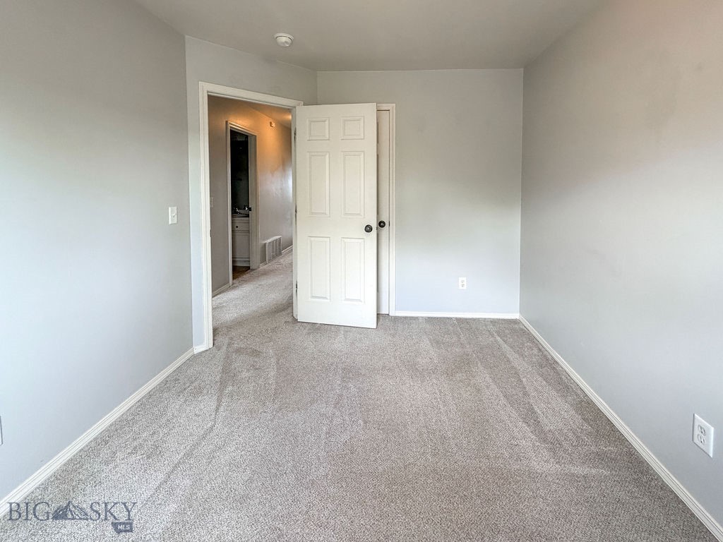 573 W Shore Drive