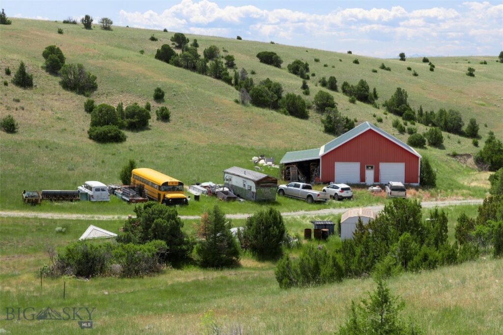 5835 Spaulding Bridge Road