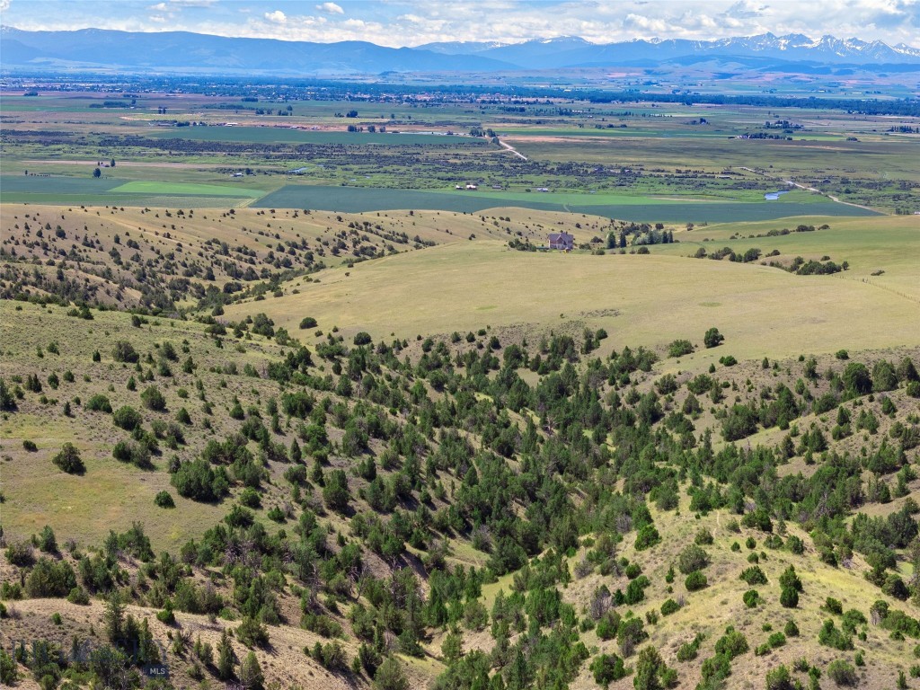 5835 Spaulding Bridge Road