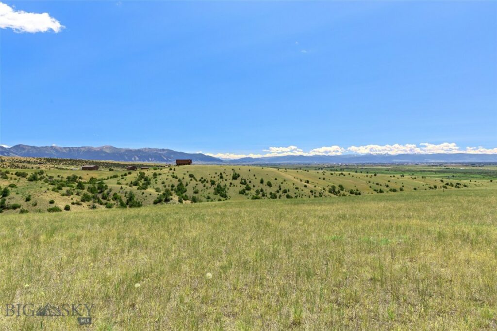 5835 Spaulding Bridge Road