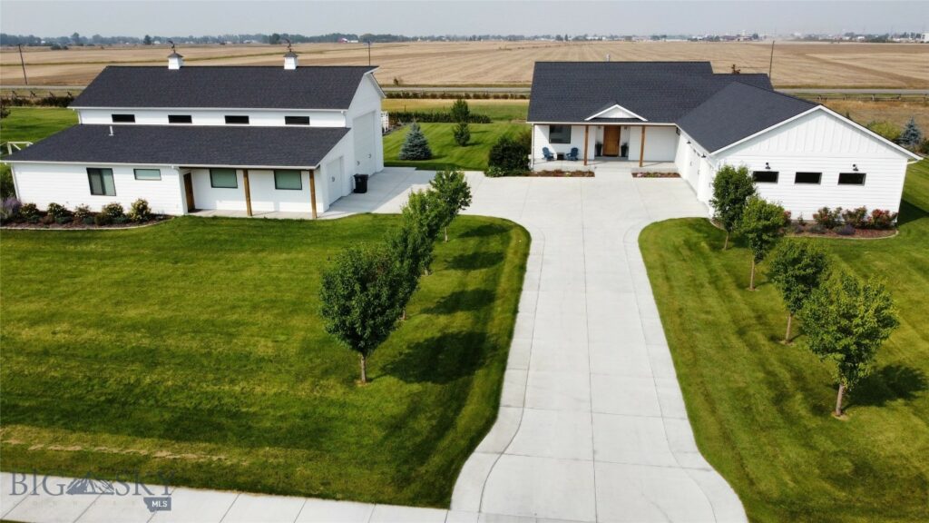 592 Stewart Loop