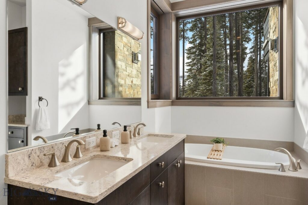 Big Sky MT 59716 - 24