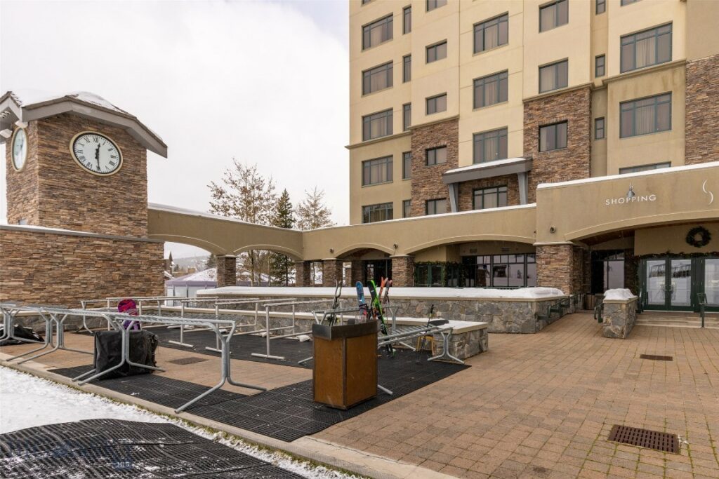 Big Sky MT 59716 - 25