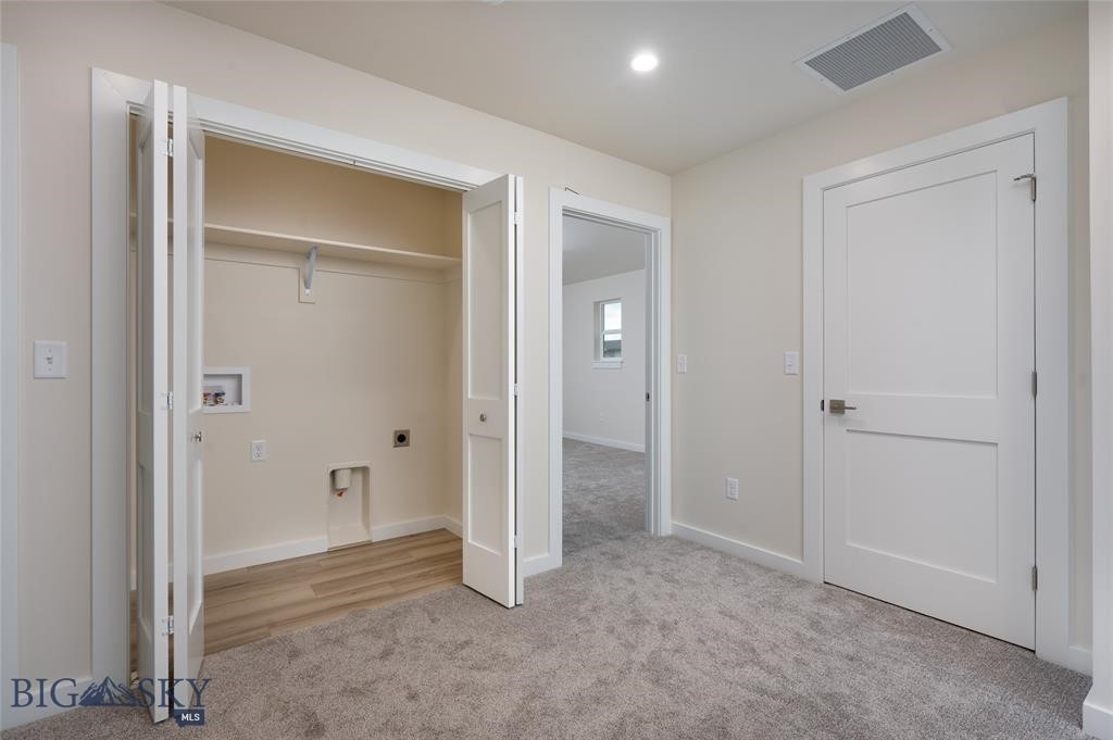602 Mira Way
