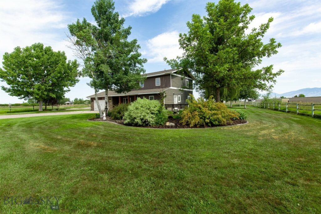 605 E Cameron Bridge