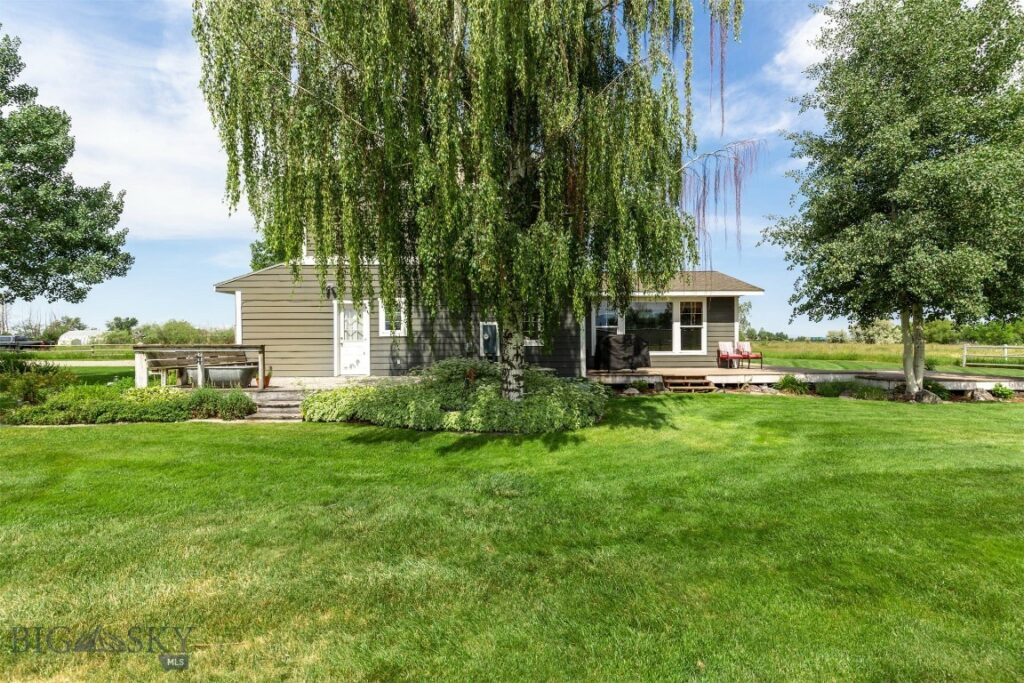 605 E Cameron Bridge