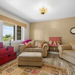 605 E Cameron Bridge