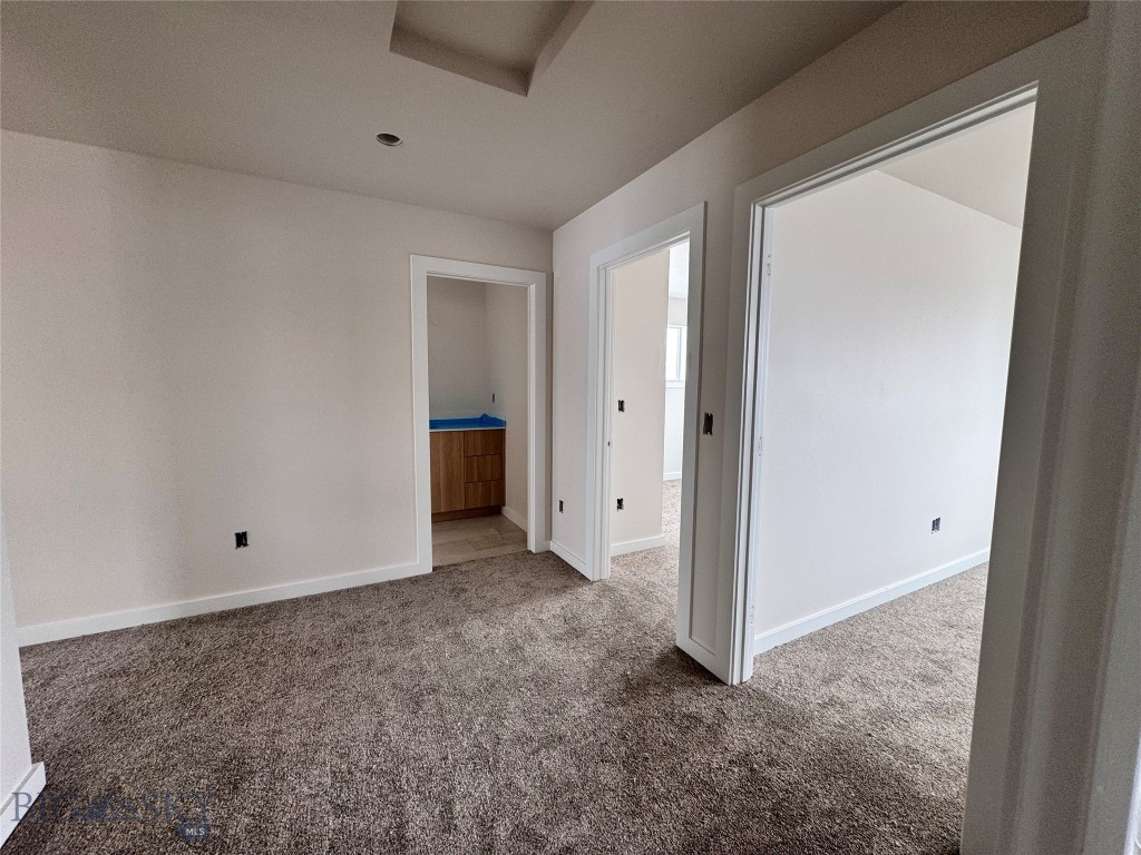 606 Companion Way