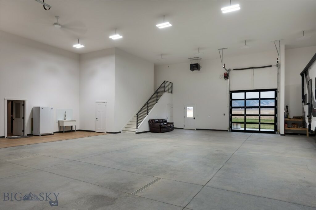 Belgrade MT 59714 - 11