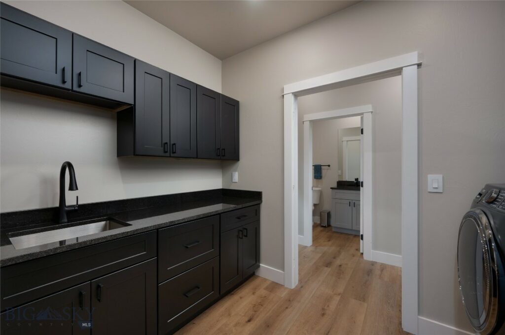 6111 Springhill Road