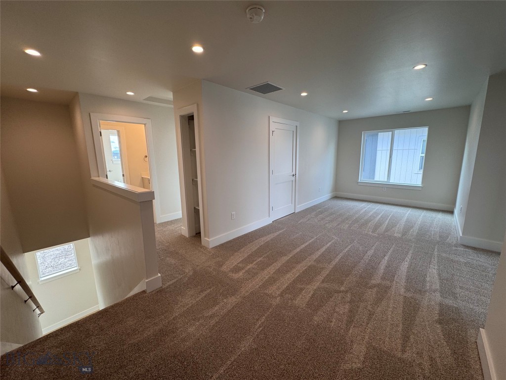 612 Companion Way