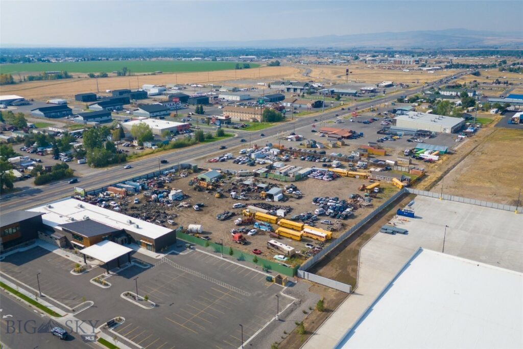 6125 Jackrabbit Lane